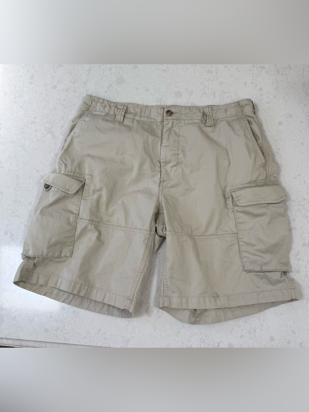Polo Ralph Lauren Men’s Relaxed Fit Cargo Shorts Light Tan / Khaki - Size 35 9.5